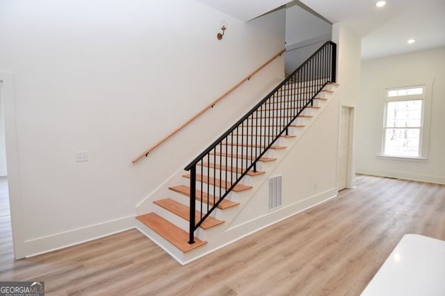 63 Alabama Road, The Rock, GA 30285