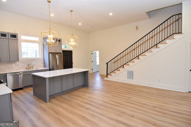 63 Alabama Road, The Rock, GA 30285