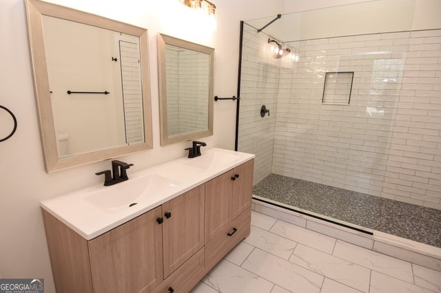 63 Alabama Road, The Rock, GA 30285