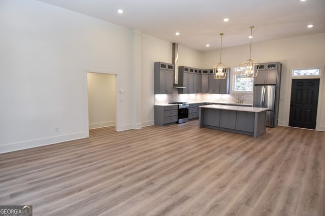 63 Alabama Road, The Rock, GA 30285