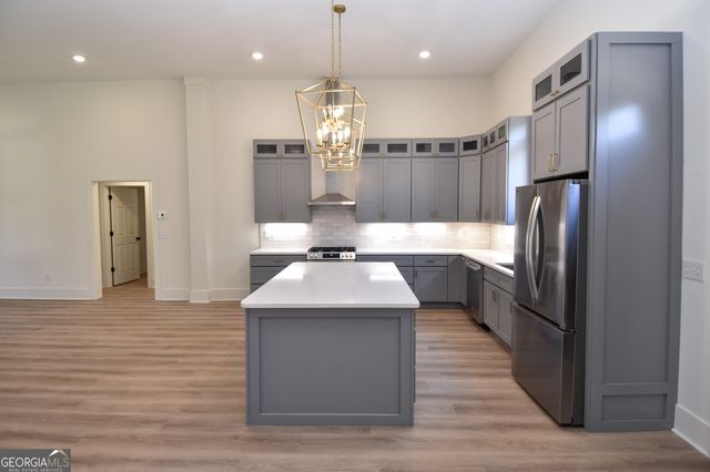 63 Alabama Road, The Rock, GA 30285