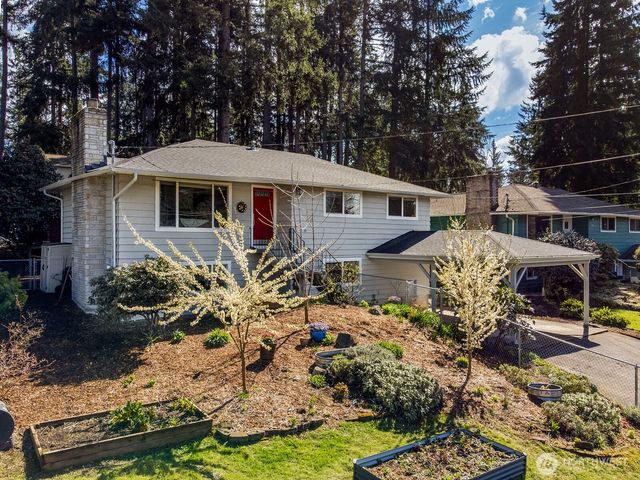 22803 66th Avenue W, Mountlake Terrace, WA 98043