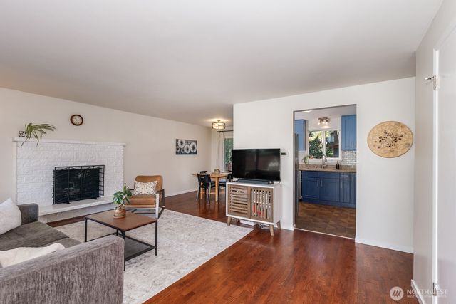 22803 66th Avenue W, Mountlake Terrace, WA 98043