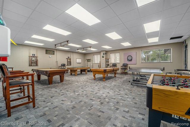 21800 Morley 116, Dearborn, MI 48124