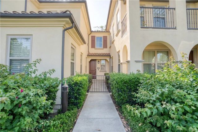 52 Coralwood, Irvine, CA 92618