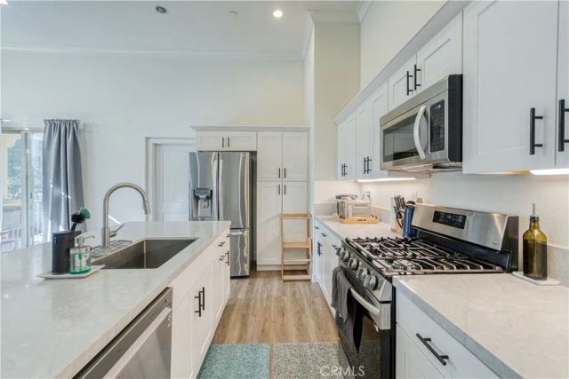 52 Coralwood, Irvine, CA 92618