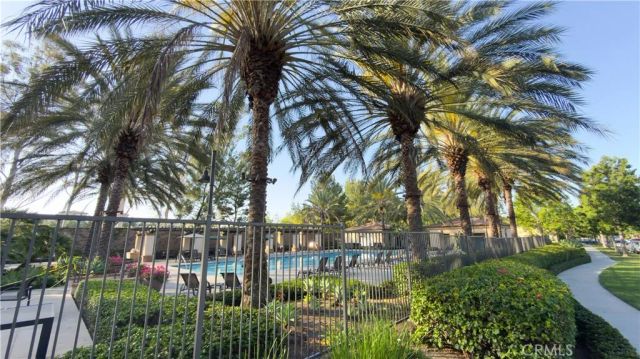 52 Coralwood, Irvine, CA 92618