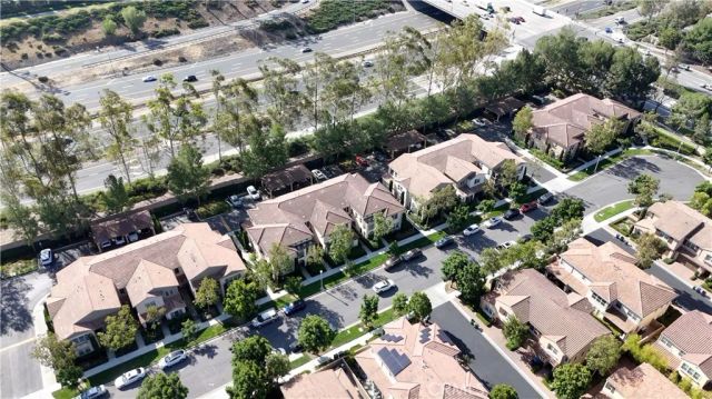 52 Coralwood, Irvine, CA 92618