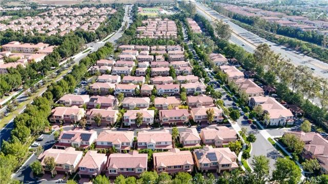 52 Coralwood, Irvine, CA 92618