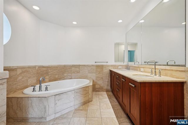 8100 River Road 210, North Bergen, NJ 07047
