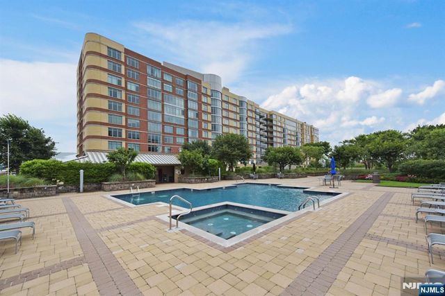 8100 River Road 210, North Bergen, NJ 07047