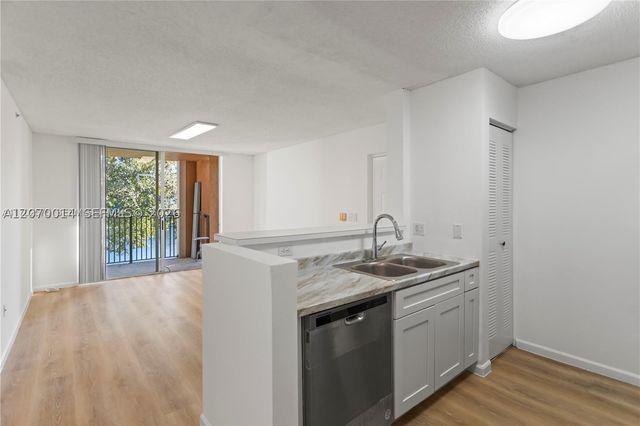 2051 Renaissance Boulevard 202, Miramar, FL 33025