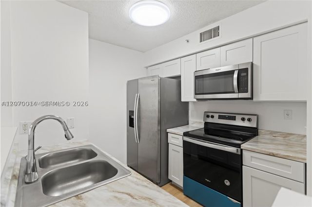 2051 Renaissance Boulevard 202, Miramar, FL 33025