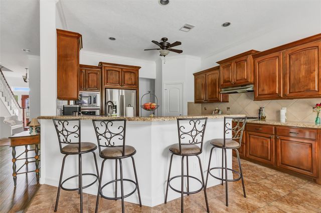 611 Saddle Creek Farms Drive, Crosby, TX 77532