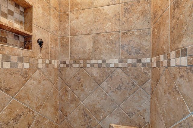611 Saddle Creek Farms Drive, Crosby, TX 77532