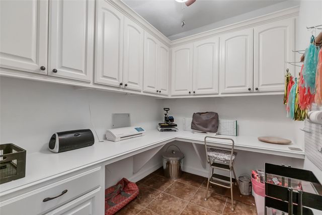 611 Saddle Creek Farms Drive, Crosby, TX 77532