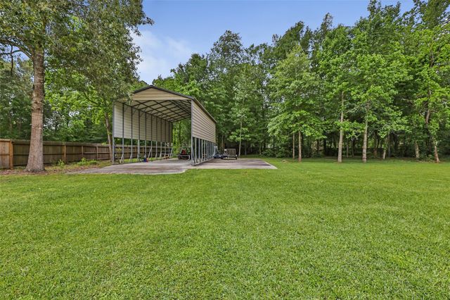 611 Saddle Creek Farms Drive, Crosby, TX 77532