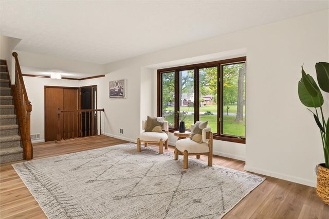 805 Coventry Dr, Webster, NY 14580