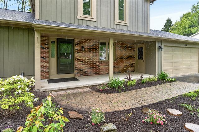 805 Coventry Dr, Webster, NY 14580
