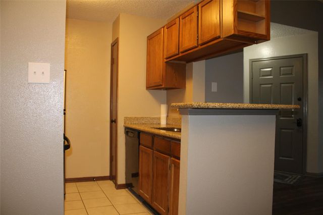2121 Hepburn Street 408, Houston, TX 77054