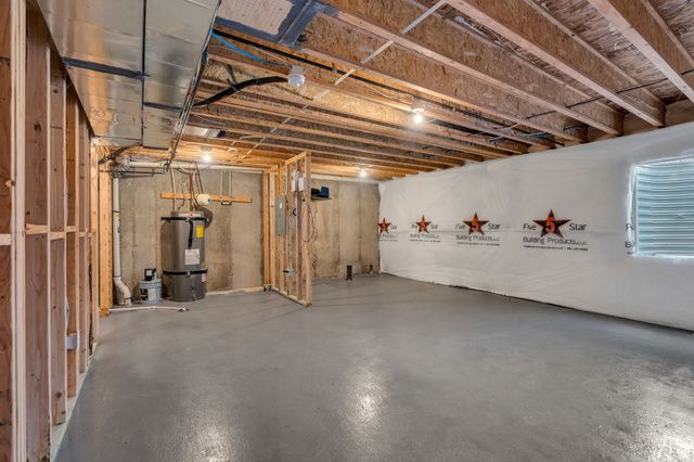 992 W BROADLEAF DR, Santaquin, UT 84655