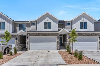 992 W BROADLEAF DR, Santaquin, UT 84655