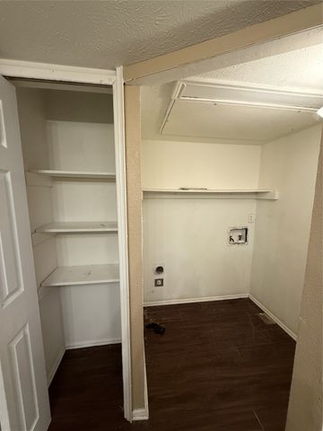 9511 Culberson Street, Dallas, TX 75227