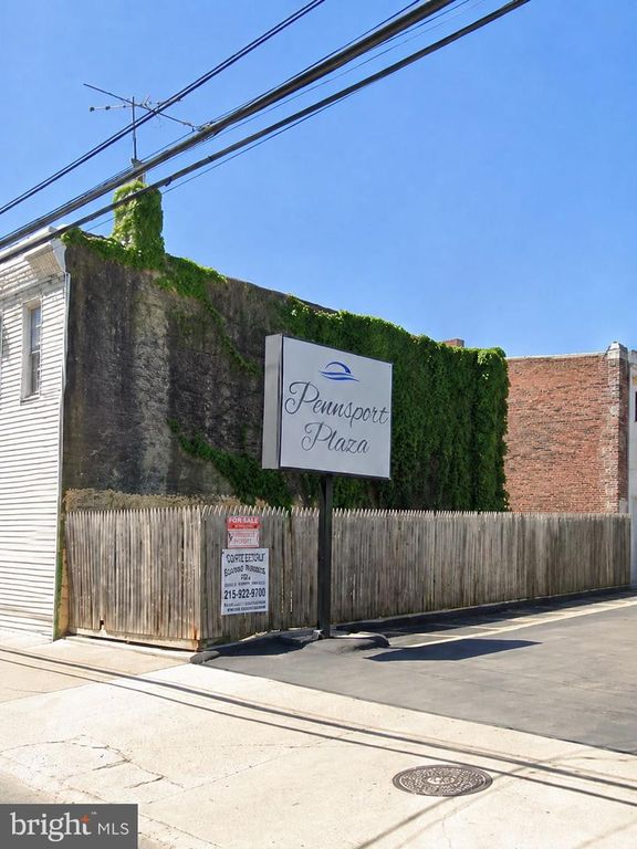 1812 S 2ND ST, Philadelphia, PA 19148