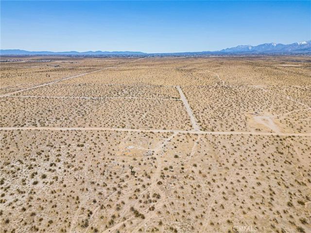 9500 Villa, Adelanto, CA 92301