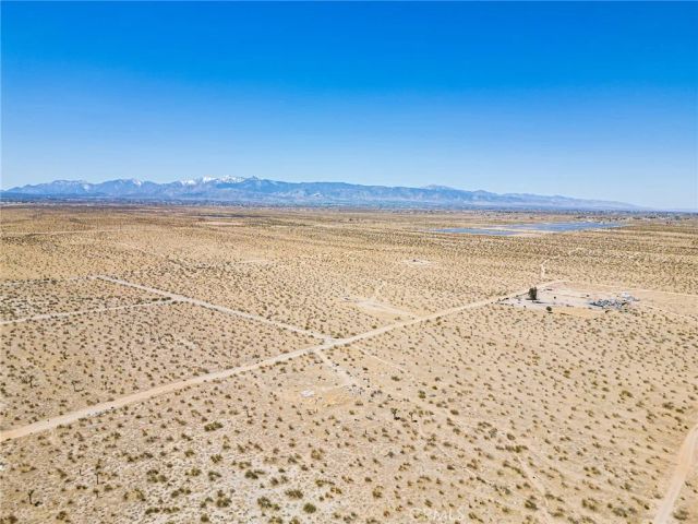 9500 Villa, Adelanto, CA 92301