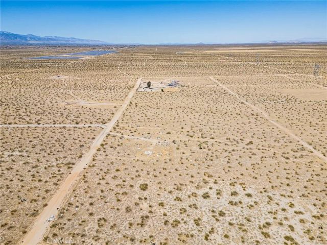 9500 Villa, Adelanto, CA 92301