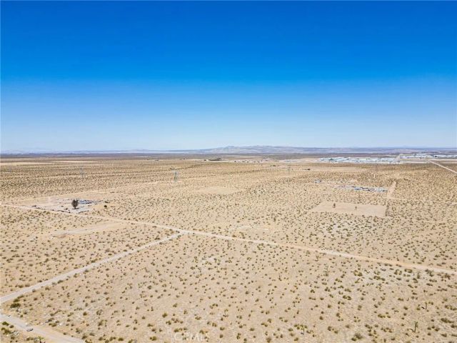9500 Villa, Adelanto, CA 92301