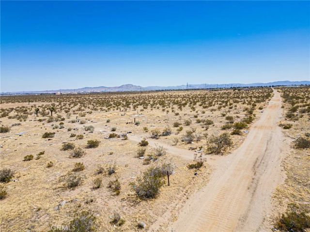 9500 Villa, Adelanto, CA 92301