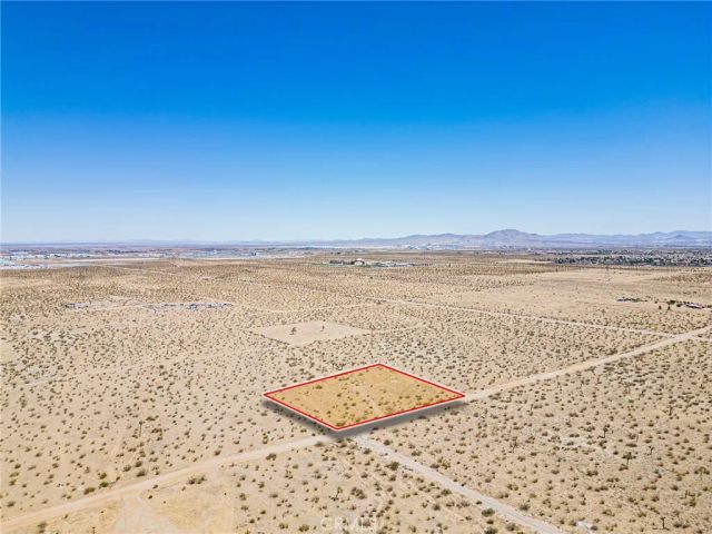 9500 Villa, Adelanto, CA 92301