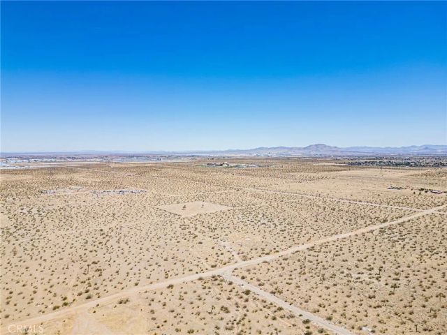 9500 Villa, Adelanto, CA 92301