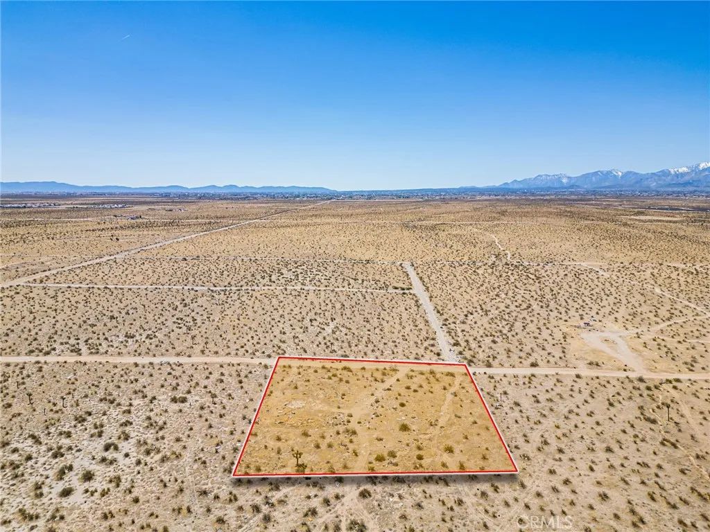 9500 Villa, Adelanto, CA 92301