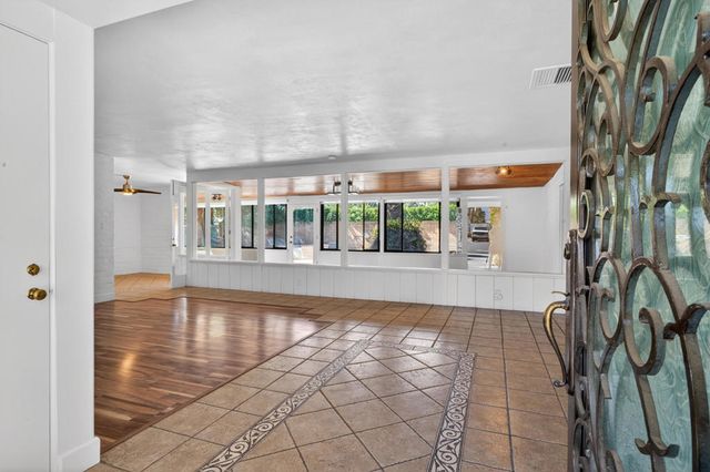 1450 E Mesquite Avenue, Palm Springs, CA 92264