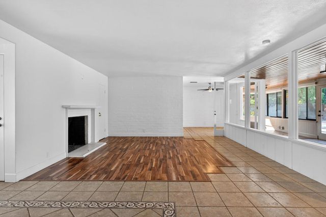 1450 E Mesquite Avenue, Palm Springs, CA 92264
