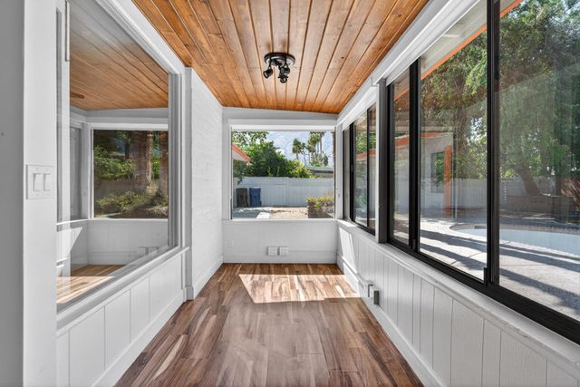 1450 E Mesquite Avenue, Palm Springs, CA 92264