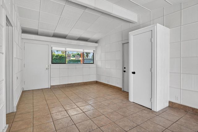 1450 E Mesquite Avenue, Palm Springs, CA 92264