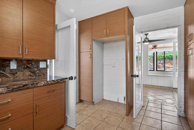 1450 E Mesquite Avenue, Palm Springs, CA 92264