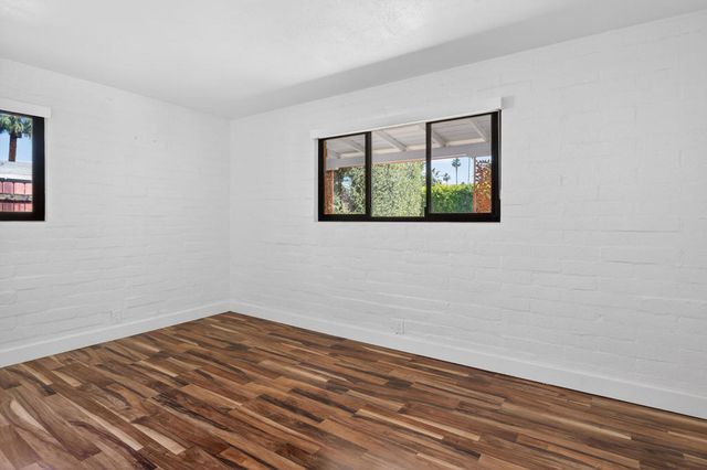 1450 E Mesquite Avenue, Palm Springs, CA 92264
