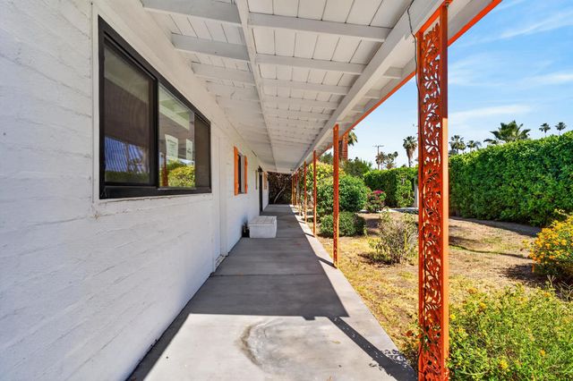 1450 E Mesquite Avenue, Palm Springs, CA 92264