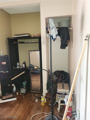 5166 West Desert Inn Road, Las Vegas, NV 89146