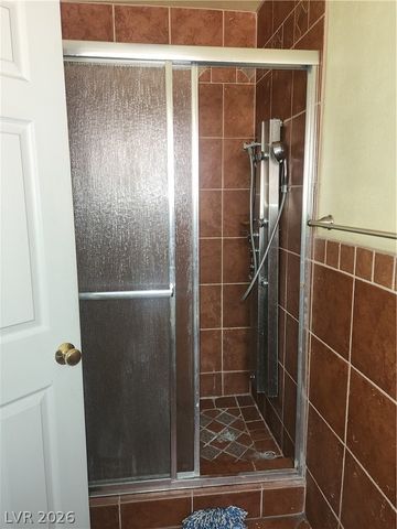 5166 West Desert Inn Road, Las Vegas, NV 89146