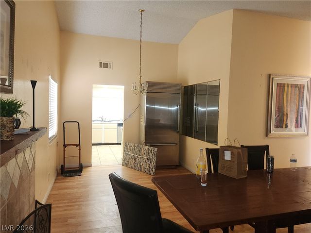 5166 West Desert Inn Road, Las Vegas, NV 89146