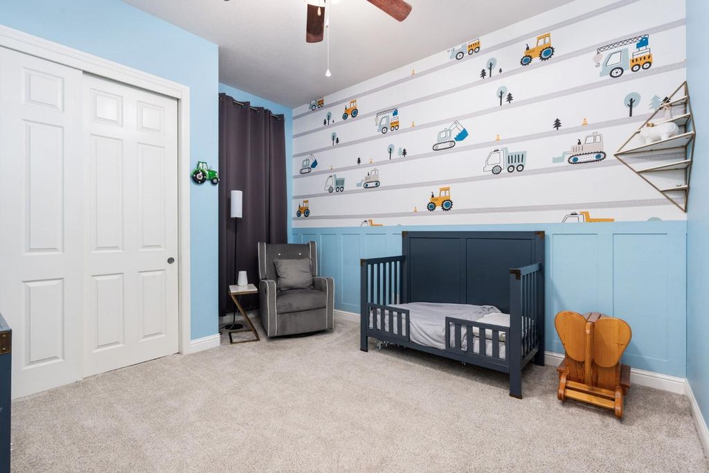 Image 30 of property listing at 321 N Preston Street, Visalia, CA 93291