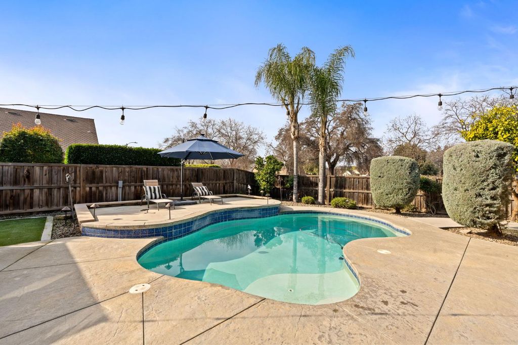 Image 46 of property listing at 321 N Preston Street, Visalia, CA 93291