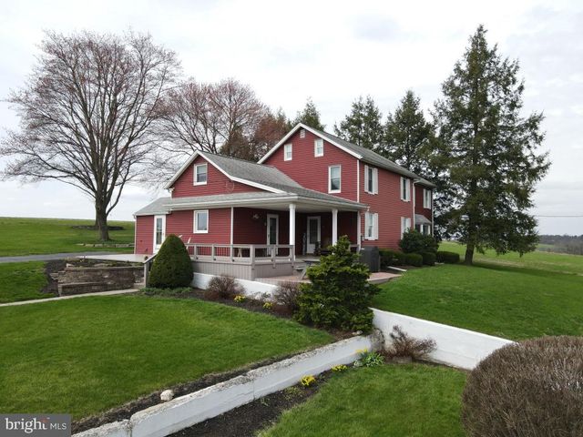 2575 VALLEY RD, Manheim, PA 17545