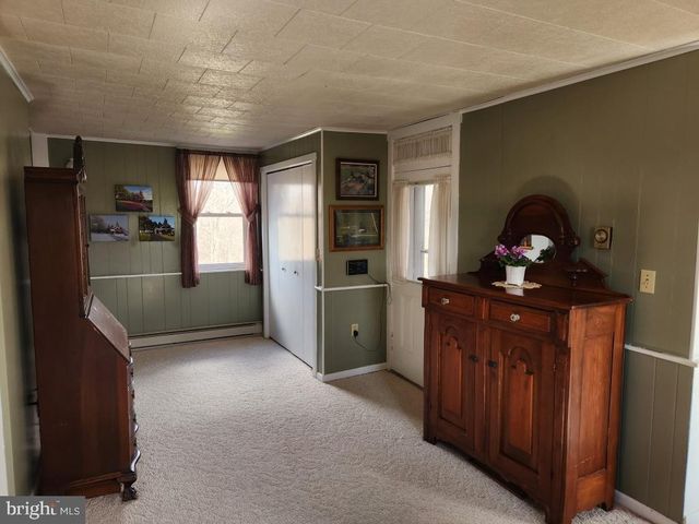 2575 VALLEY RD, Manheim, PA 17545